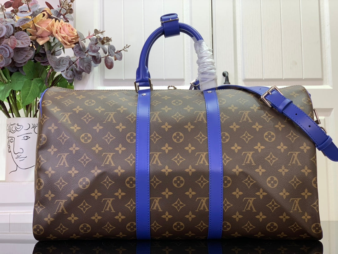 ＬＳ ＶＴＴＯＮ KEEPALL BANDOULIÈRE 50