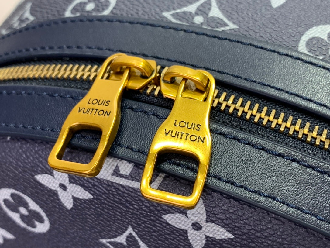 ＬＳ ＶＴＴＯＮ BACKPACK