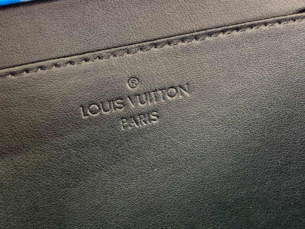 ＬＳ ＶＴＴＯＮ  CLUTCH BOX WHITE/BLUE/GREEN