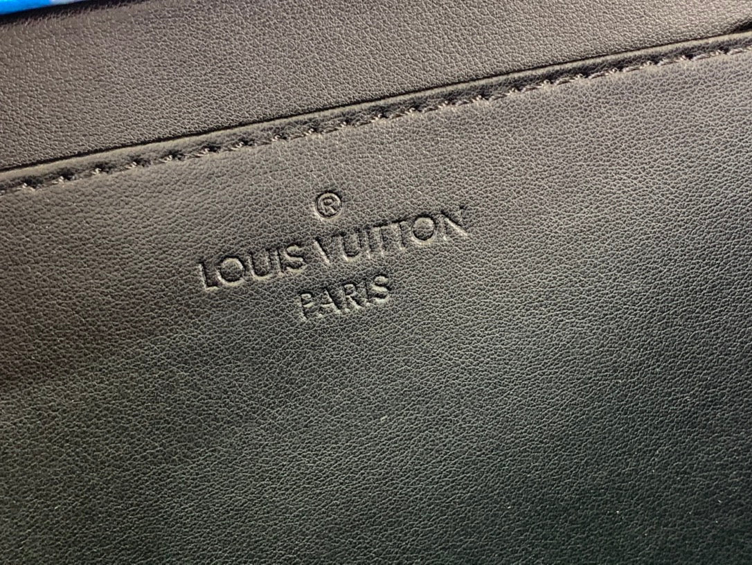 ＬＳ ＶＴＴＯＮ  CLUTCH BOX WHITE/BLUE/GREEN