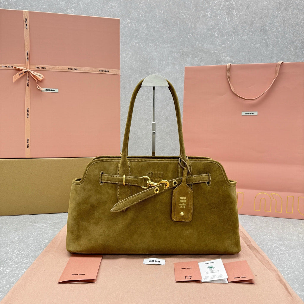 ＭＩ ＭＵ BOW DETAIL SUEDE HANDBAG OLIVE