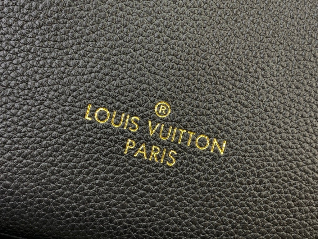 ＬＳ ＶＴＴＯＮ ON MY SIDE PM BLACK