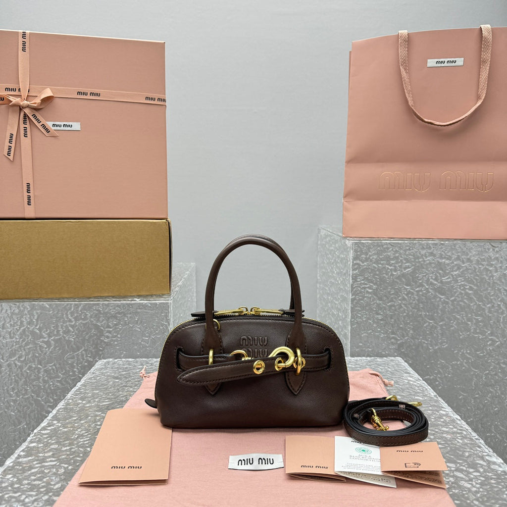 ＭＩ ＭＵ AVENTURE MINI NAPPA LEATHER BAG BRIARWOOD