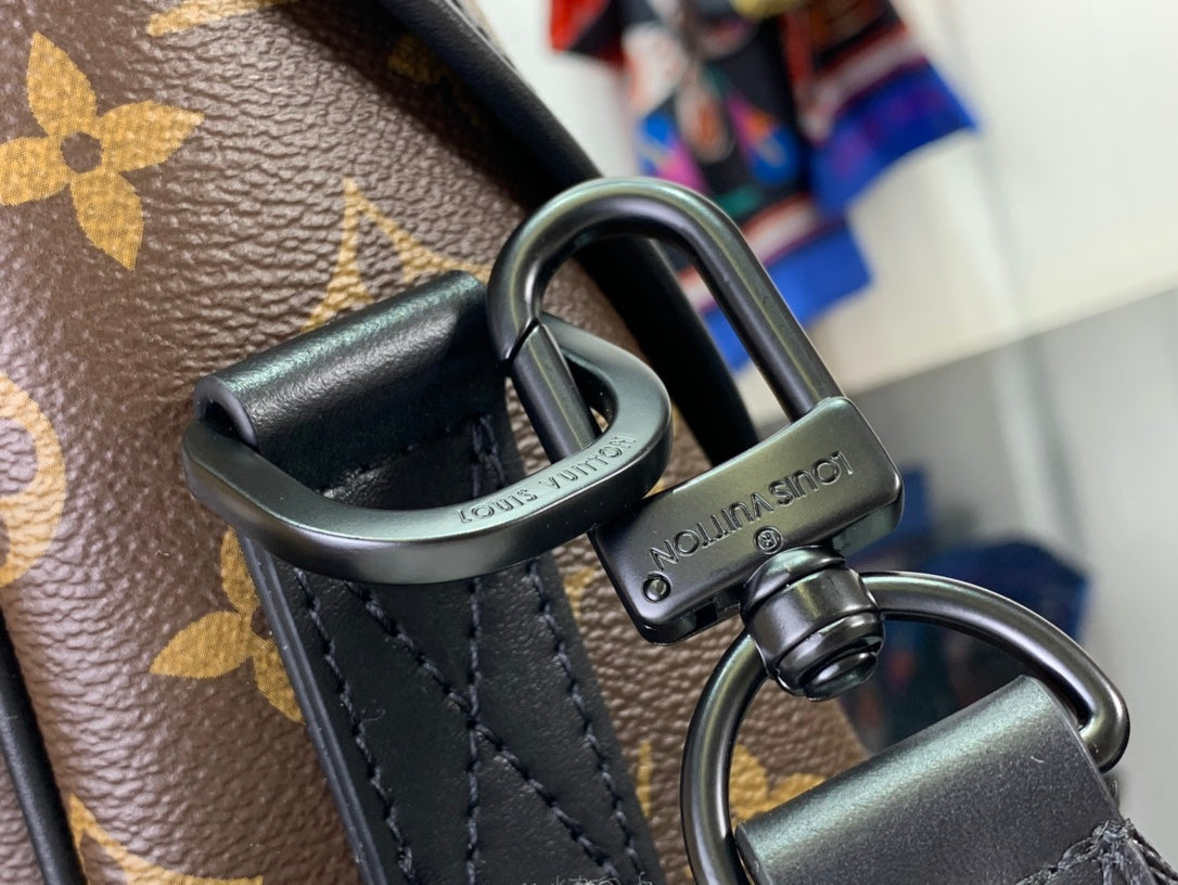 ＬＳ ＶＴＴＯＮ TRAIL MESSENGER
