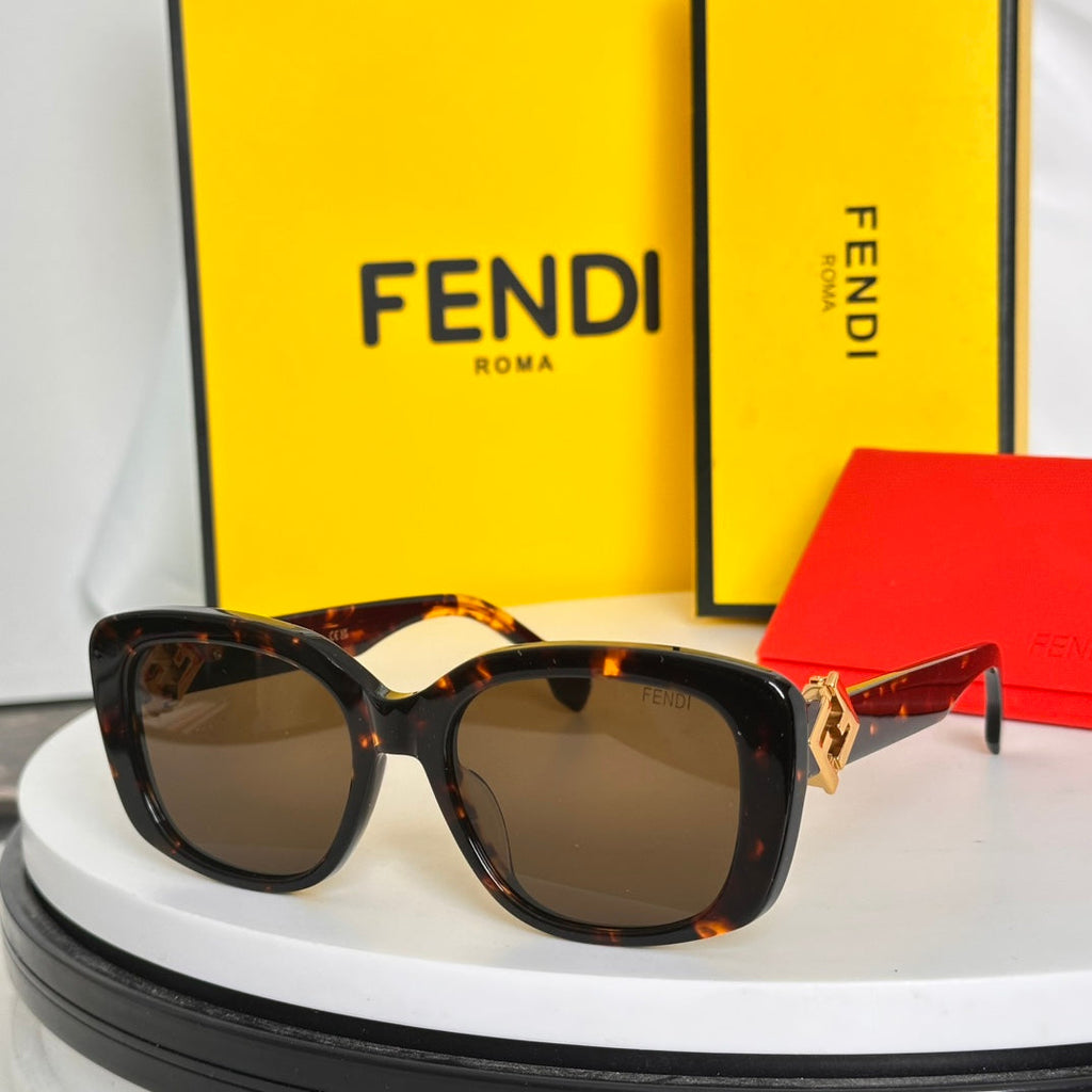 ROMA SQUARE FRAME SUNGLASSES FE40138I IN ACETATE