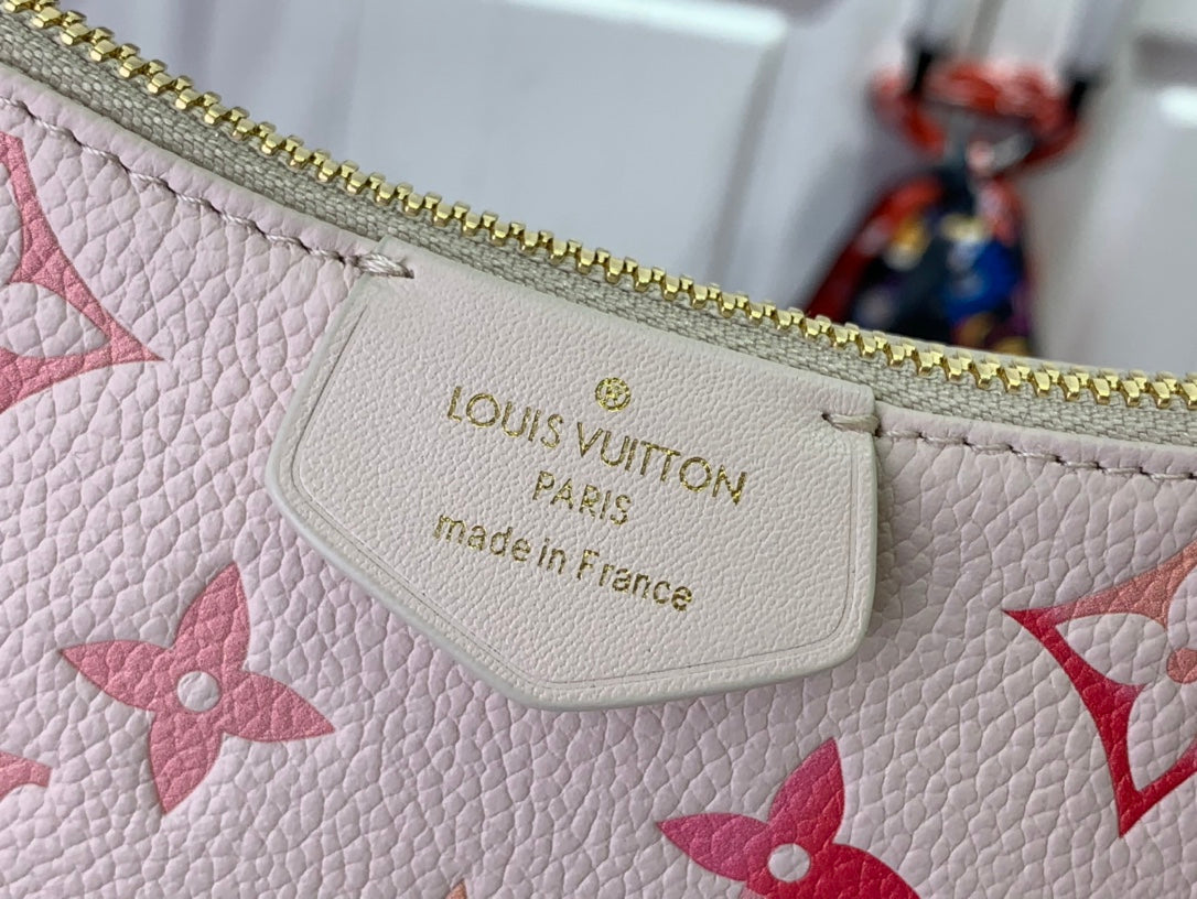ＬＳ ＶＴＴＯＮ EASY POUCH ON STRAP