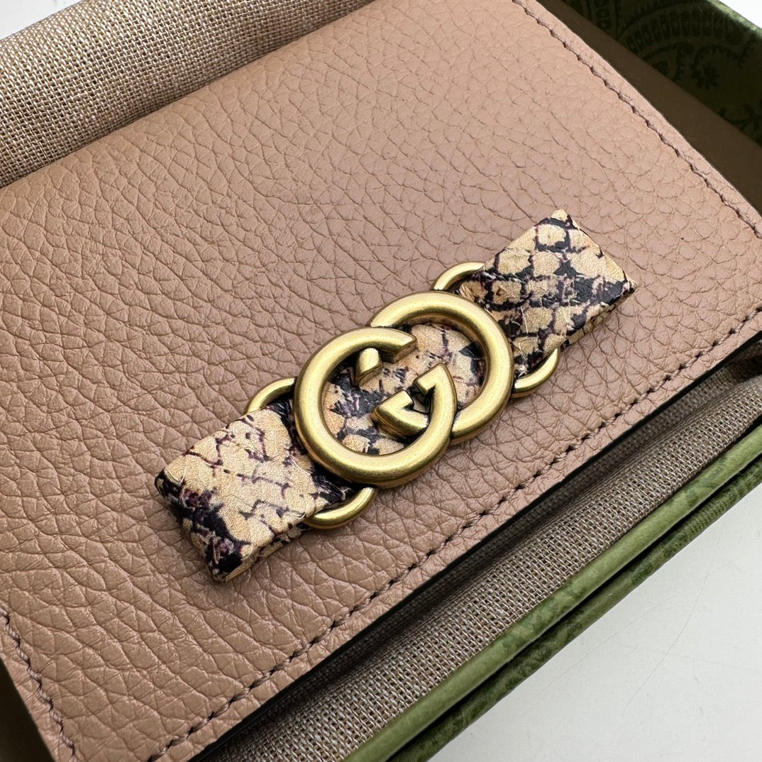 ＧＣＣＩWALLET WITH INTERLOCKING G PYTHON BOW