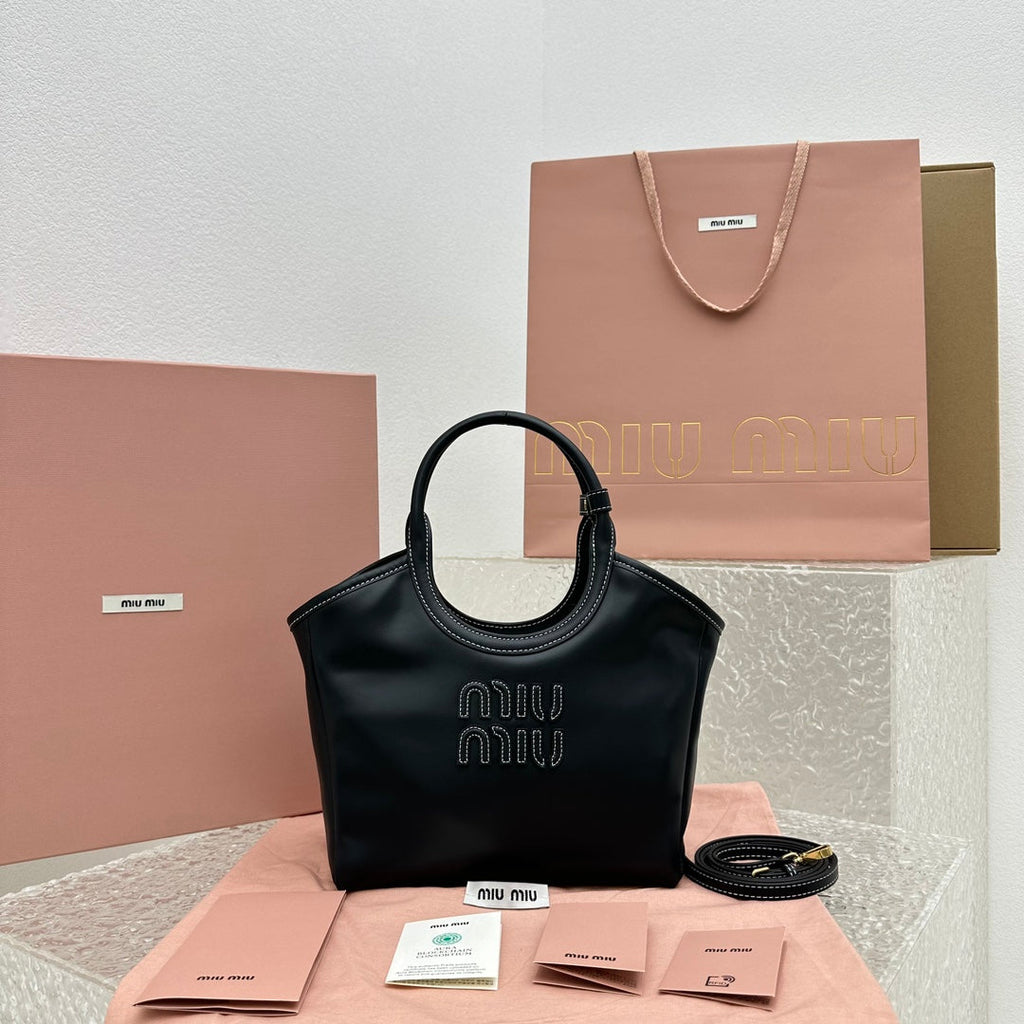 ＭＩ ＭＵ  IVY LEATHER BAG BLACK
