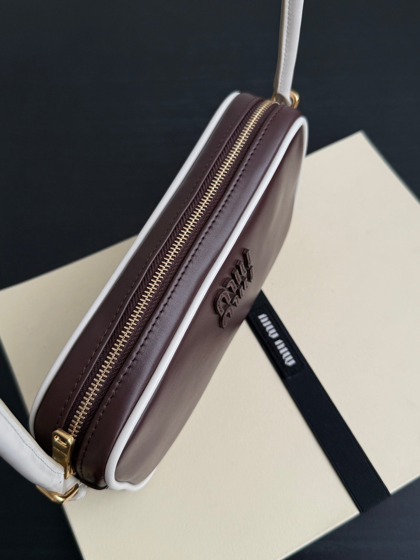 ＭＩ ＭＵ WANDER MATELASSÉ LEATHER TOTE BAG BROWN