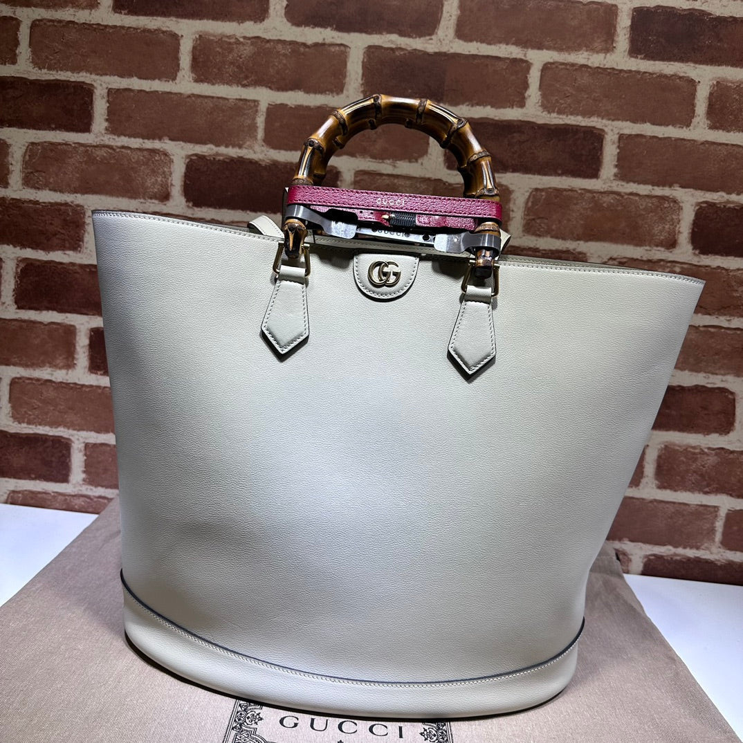 ＧＣＣＩDIANA LARGE TOTE BAG WHITE