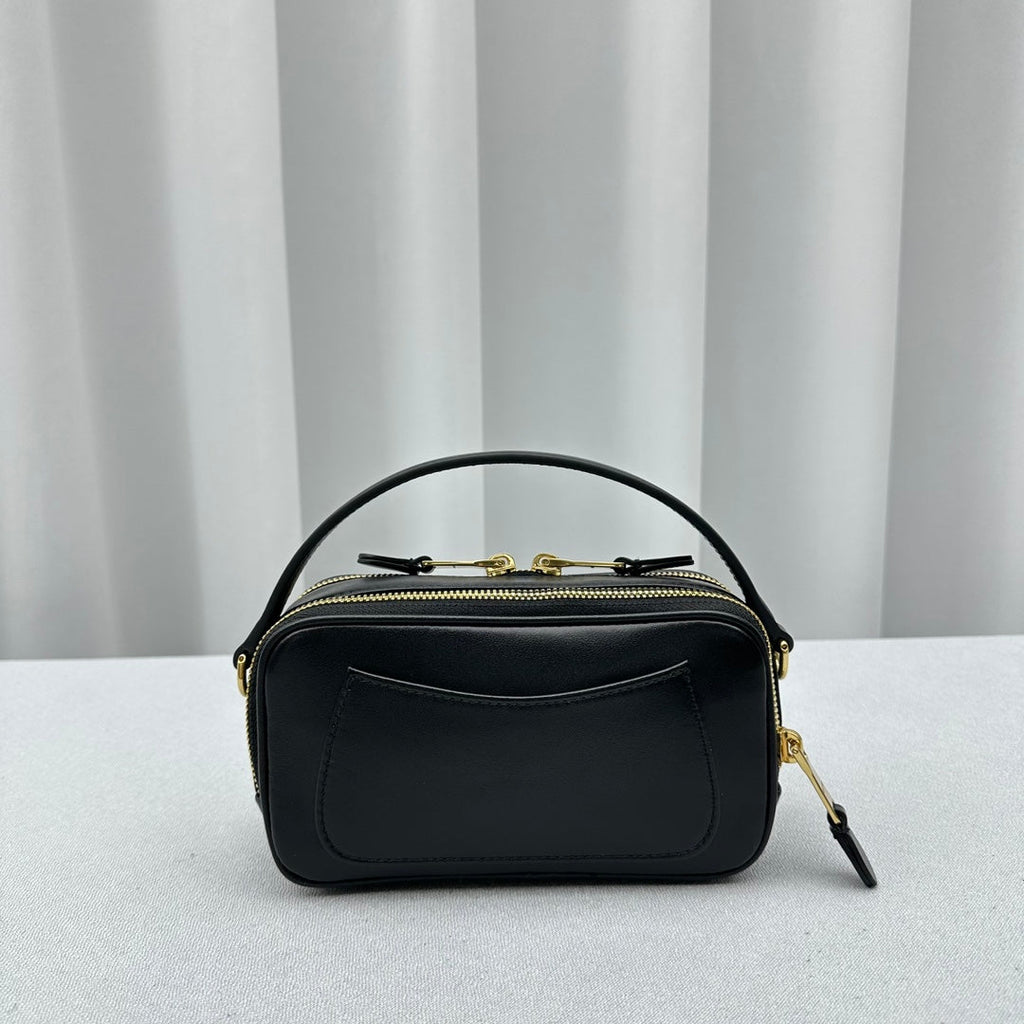 ＭＩ ＭＵ ARCADIE LEATHER BAG BLACK