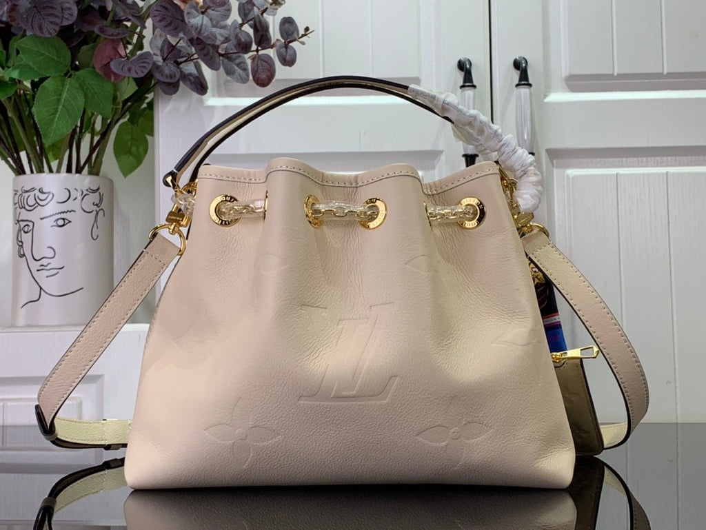 ＬＳ ＶＴＴＯＮ SUMMER BUNDLE BAG BLACK/BEIGE/UMBER