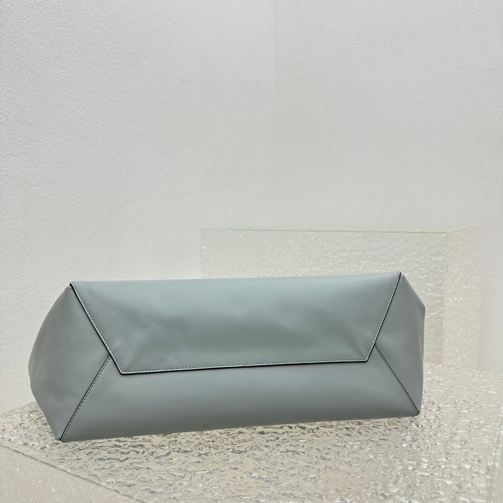 ＭＩ ＭＵ  IVY LEATHER BAG CORNFLOWER