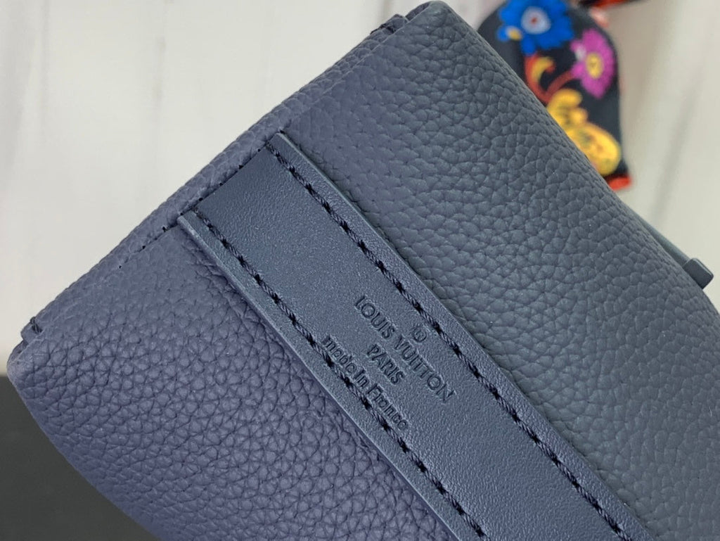 ＬＳ ＶＴＴＯＮ TAKEOFF BRIEFCASE AEROGRAM