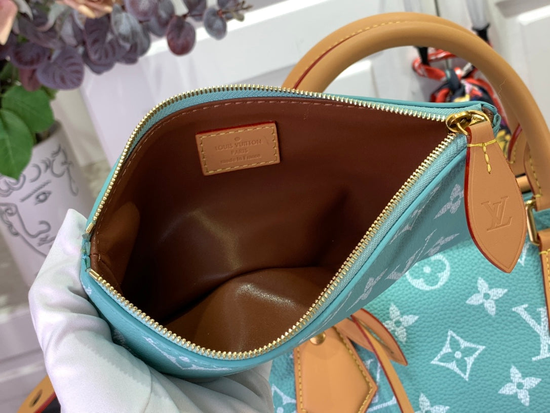 ＬＳ ＶＴＴＯＮ SPEEDY P9 BANDOULIÈRE 40