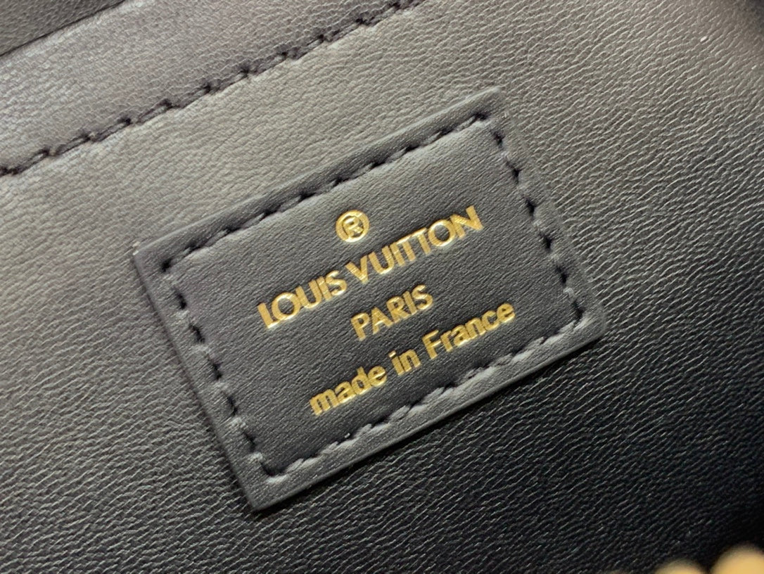 ＬＳ ＶＴＴＯＮ SPEEDY BANDOULIÈRE 20