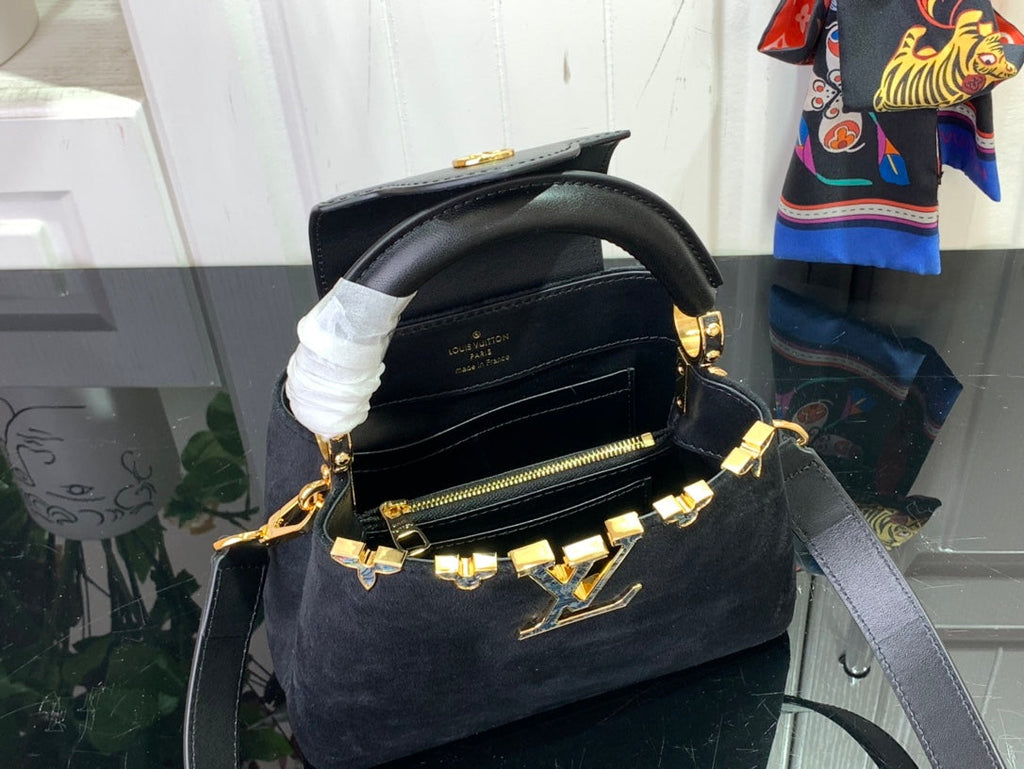 ＬＳ ＶＴＴＯＮ CAPUCINES BB