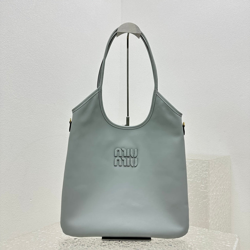ＭＩ ＭＵ IVY LEATHER BAG CORNFLOWER