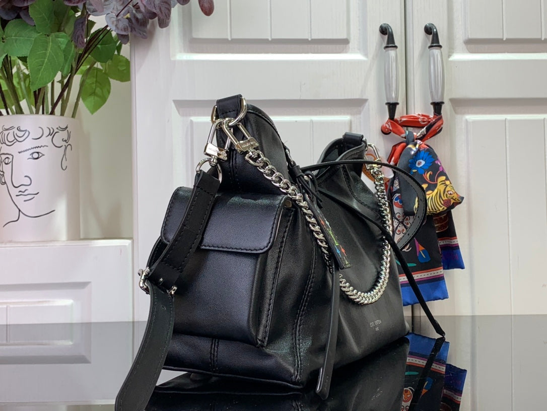 ＬＳ ＶＴＴＯＮ CARRYALL VIBE MM