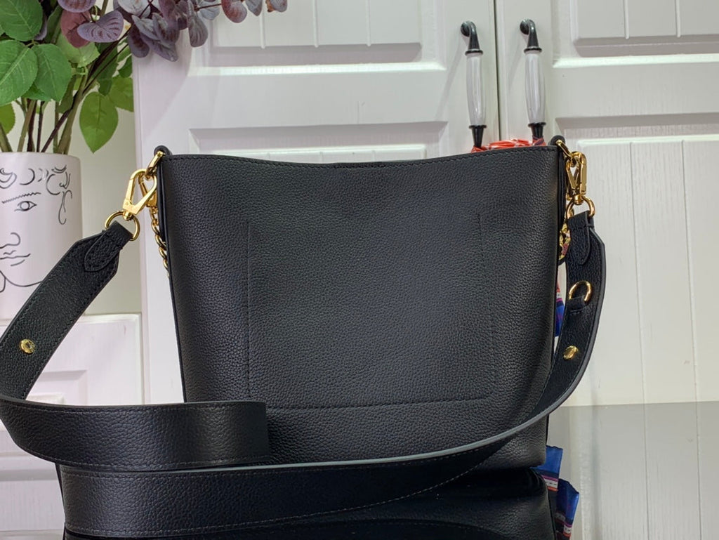 ＬＳ ＶＴＴＯＮ LOCK AND WALK BLACK
