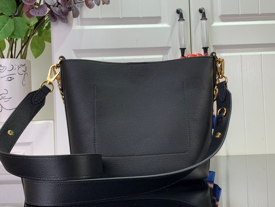 ＬＳ ＶＴＴＯＮ LOCK AND WALK BLACK
