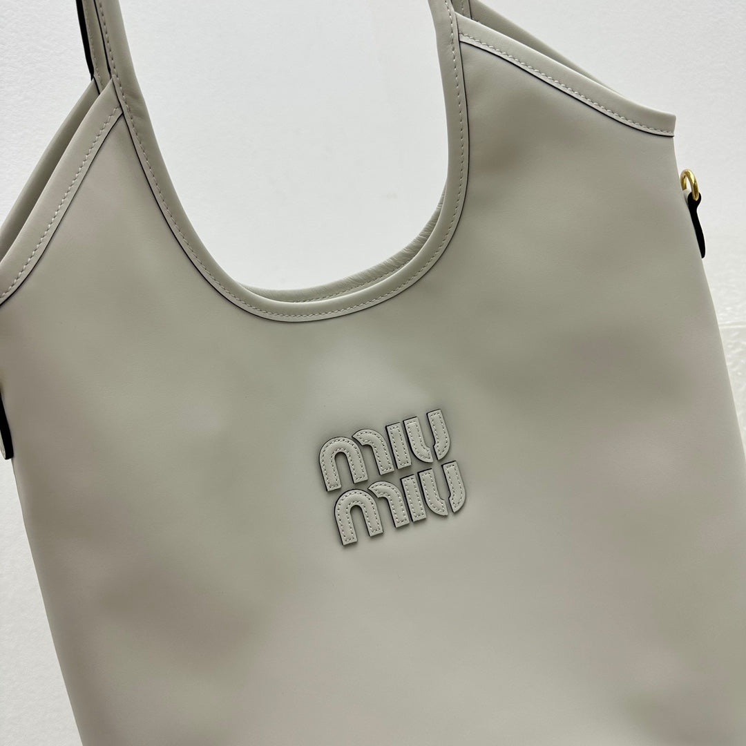 ＭＩ ＭＵ IVY LEATHER BAG CHALK WHITE
