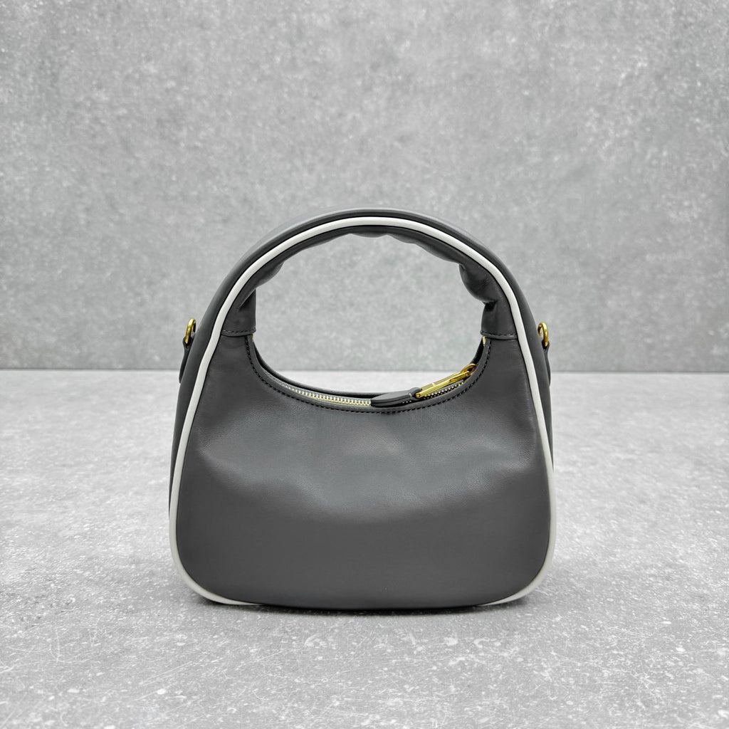 ＭＩ ＭＵ MATELASSÉ LEATHER CROSSBODY BAG GRAY