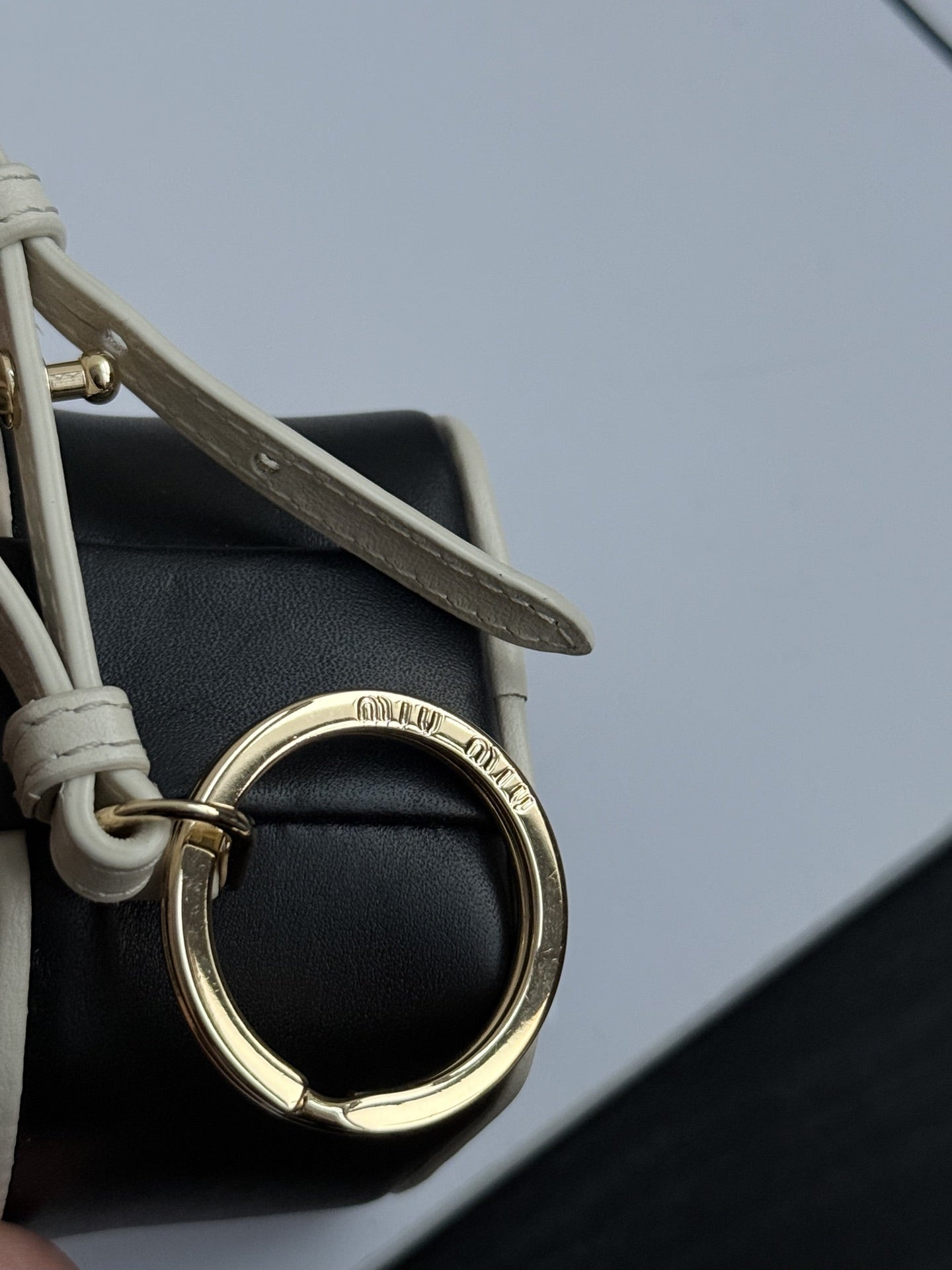 ＭＩ ＭＵ TRICK KEYRING BLACK