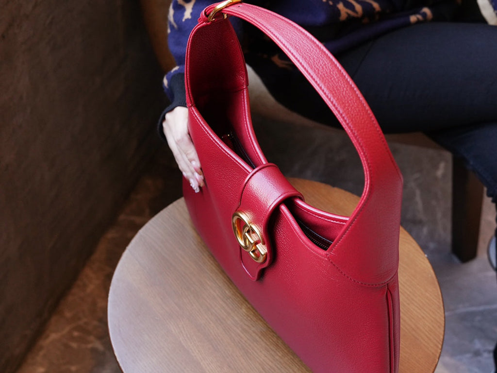 ＧＣＣＩAPHRODITE MEDIUM SHOULDER BAG RED