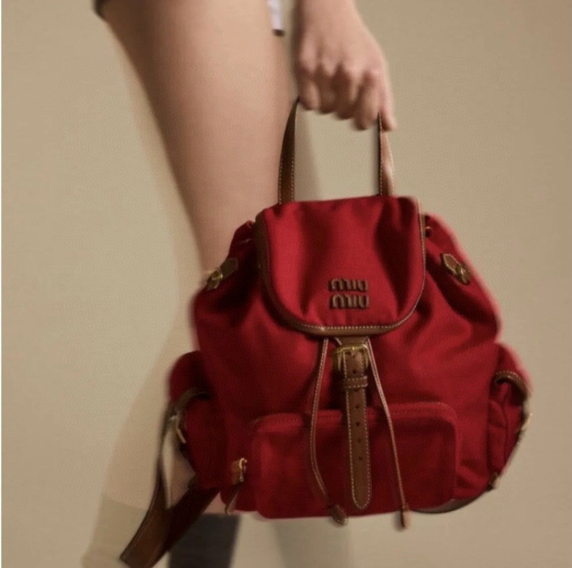 ＭＩ ＭＵ CANVAS AND LEATHER BACKPACK RED/BRANDY
