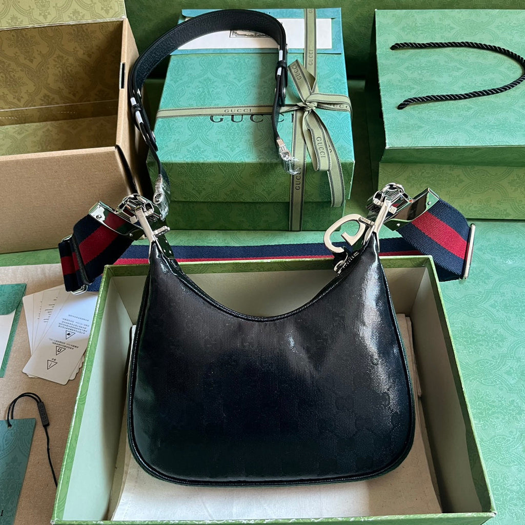 ＧＣＣＩATTACHE SMALL SHOULDER BAG