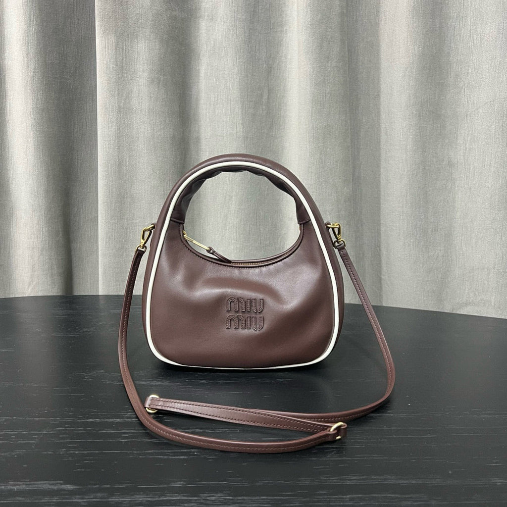 ＭＩ ＭＵ MATELASSÉ LEATHER CROSSBODY BAG BROWN