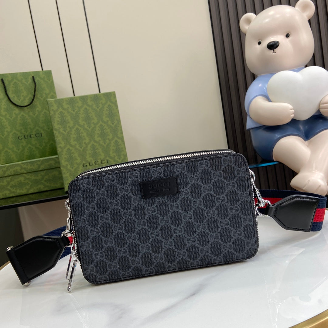 ＧＣＣＩGG BLACK SMALL SHOULDER BAG