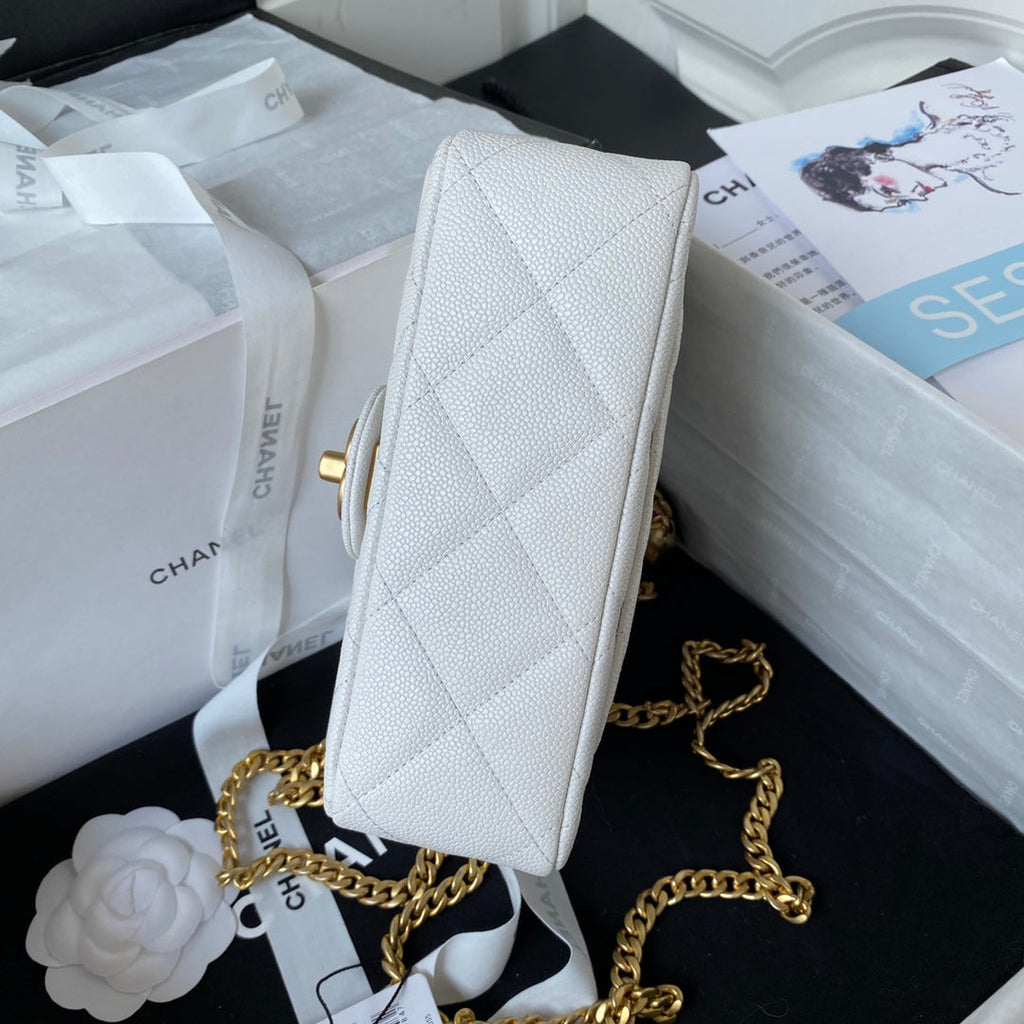 ＣＨＮＥＬ SHOULDER BAG BLACK/WHITE