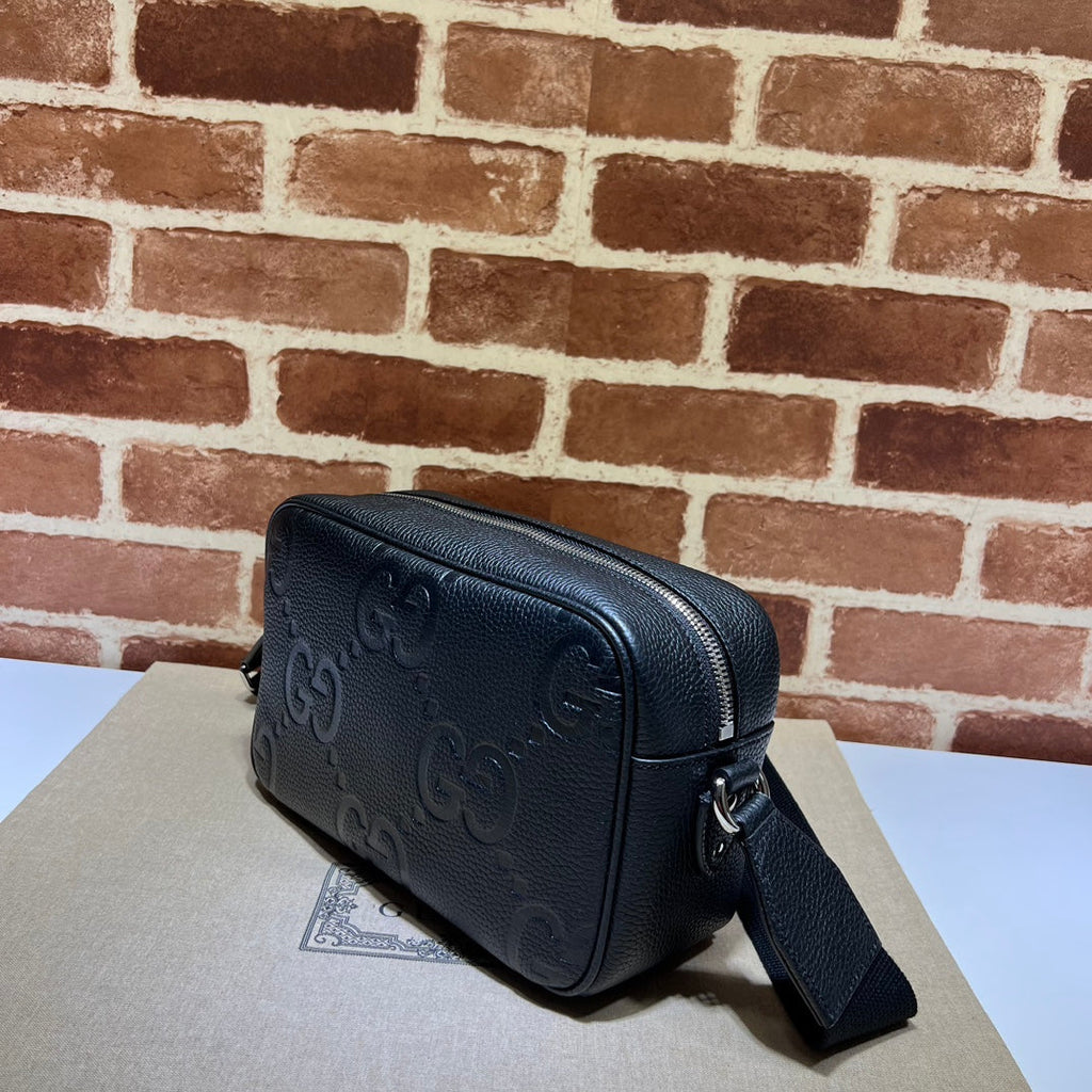 ＧＣＣＩMEN INTERLOCKING G CROSSBODY BAG BLACK
