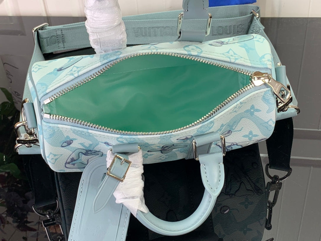 ＬＳ ＶＴＴＯＮ KEEPALL BANDOULIÈRE 25