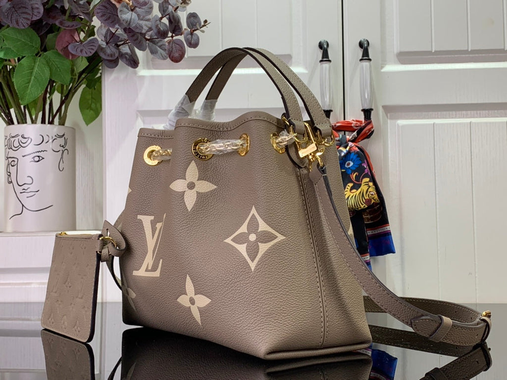 ＬＳ ＶＴＴＯＮ SUMMER BUNDLE BAG BLACK/BEIGE/UMBER