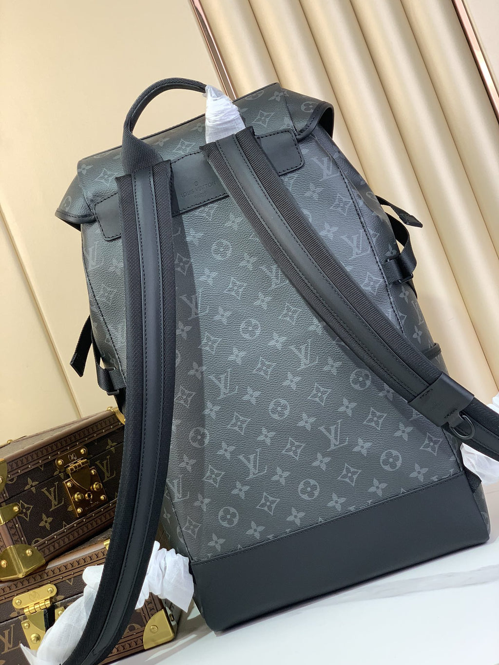ＬＳ ＶＴＴＯＮ MONOGRAM ECLIPSE REVERSE PM GRAY