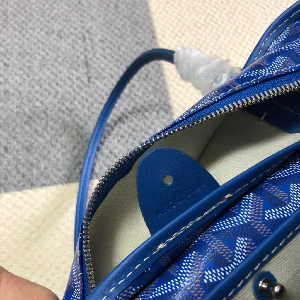 ＧＹＲＤ ARTOIS PM TOTE BAG BLUE