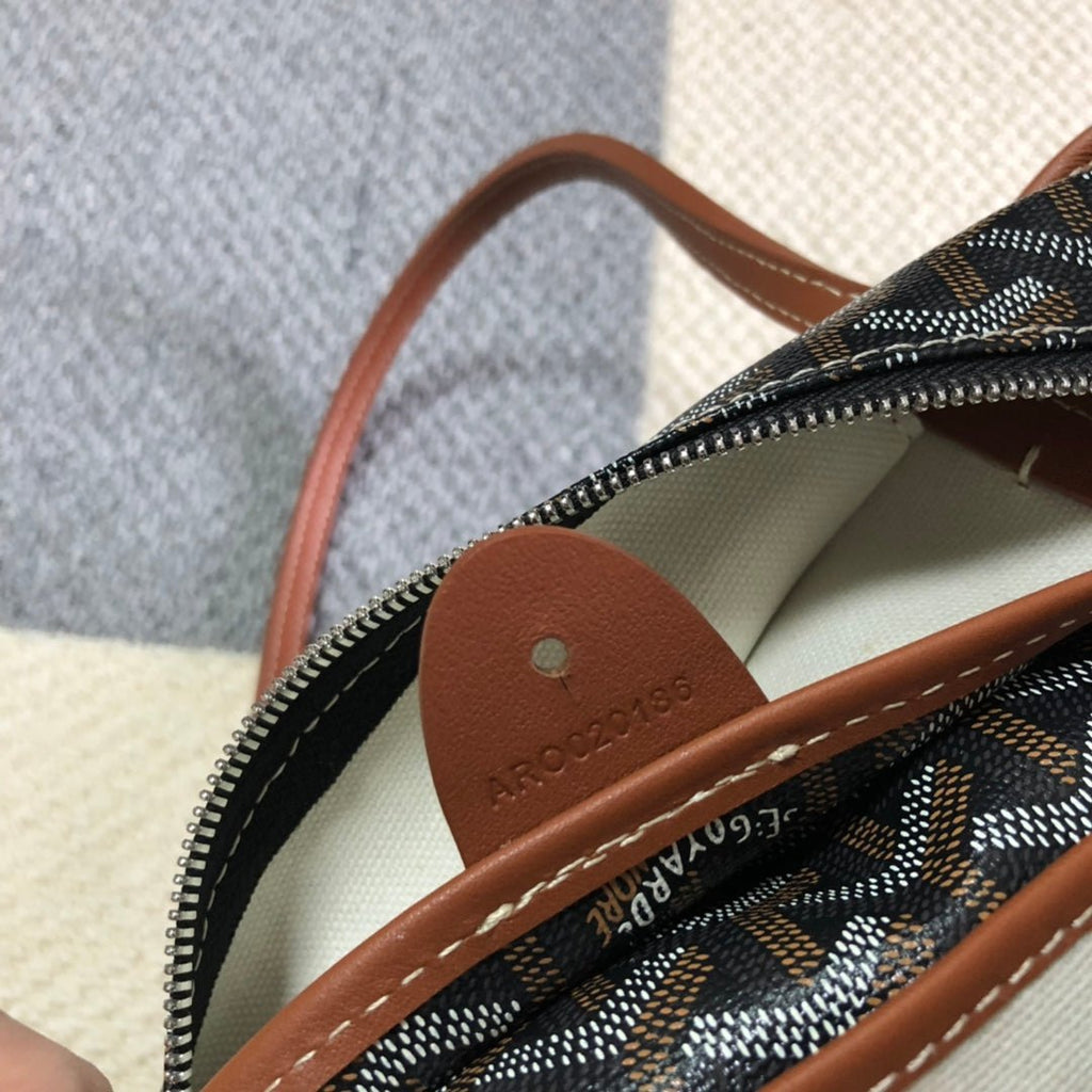 ＧＹＲＤ ARTOIS PM TOTE BAG BLACK & TAN