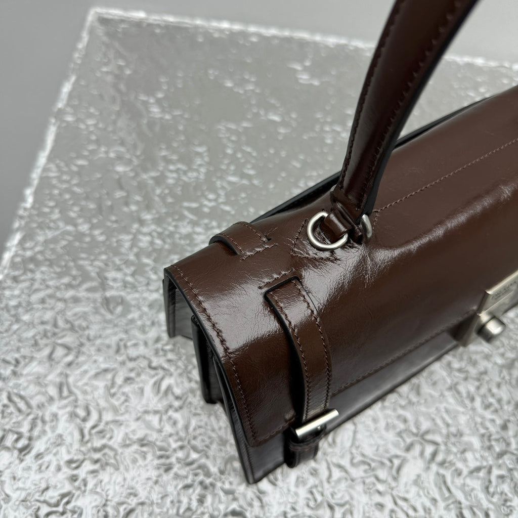 ＰＲＤＡ MEDIUM LEATHER HANDBAG DARK BROWN