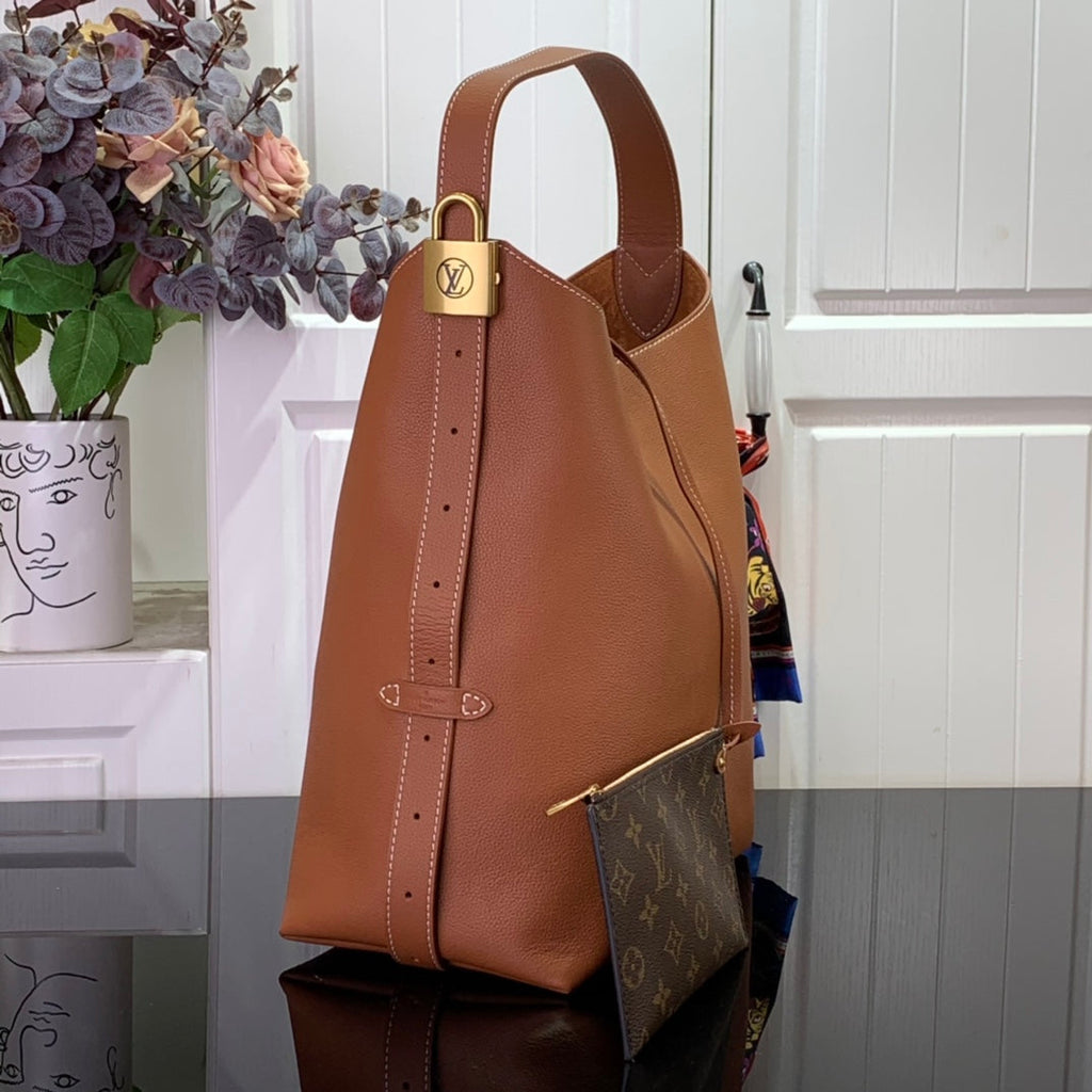 ＬＳ ＶＴＴＯＮ LOW KEY HOBO MM BLACK/BROWN