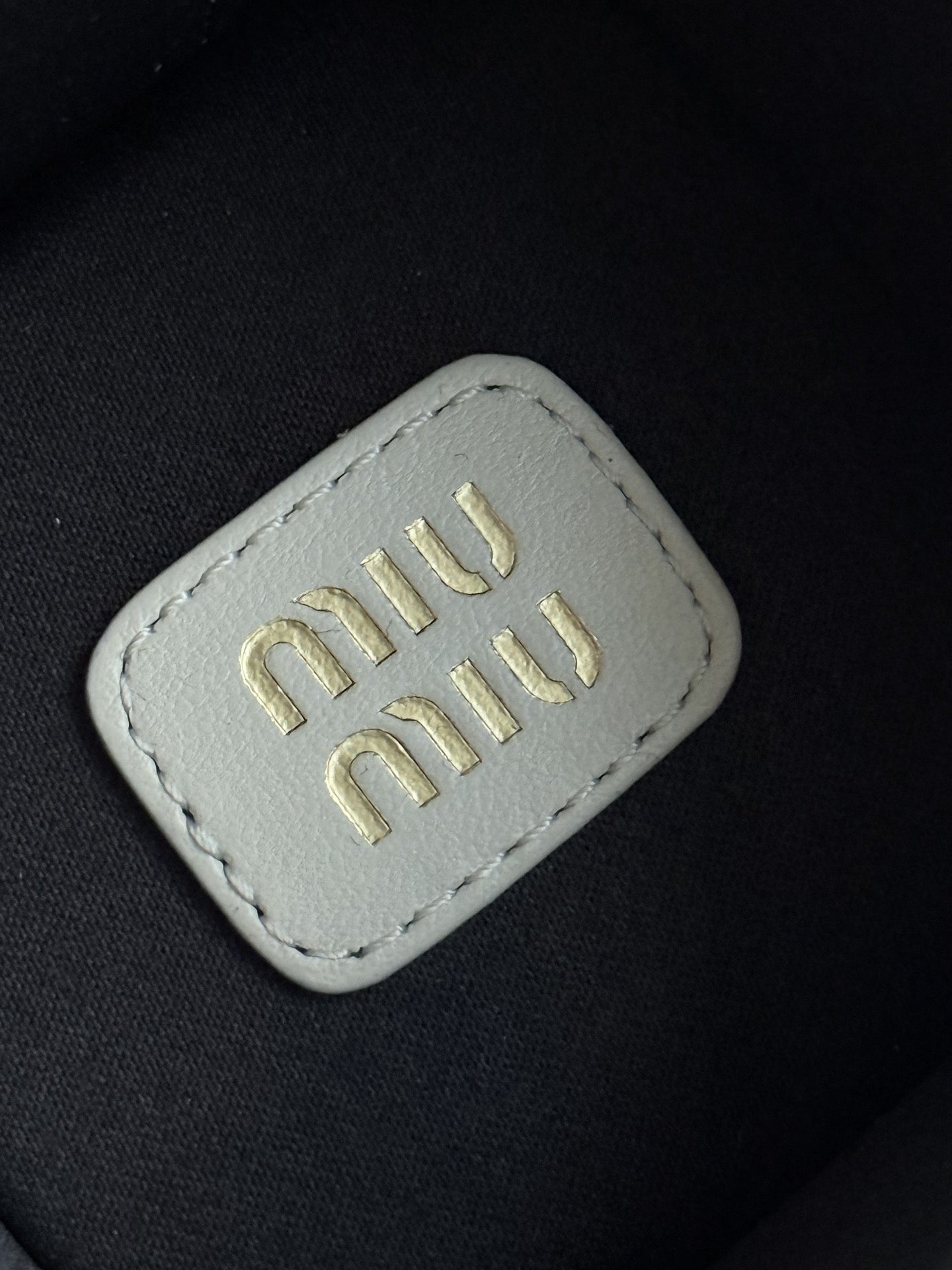 ＭＩ ＭＵ TRICK KEYRING WHITE