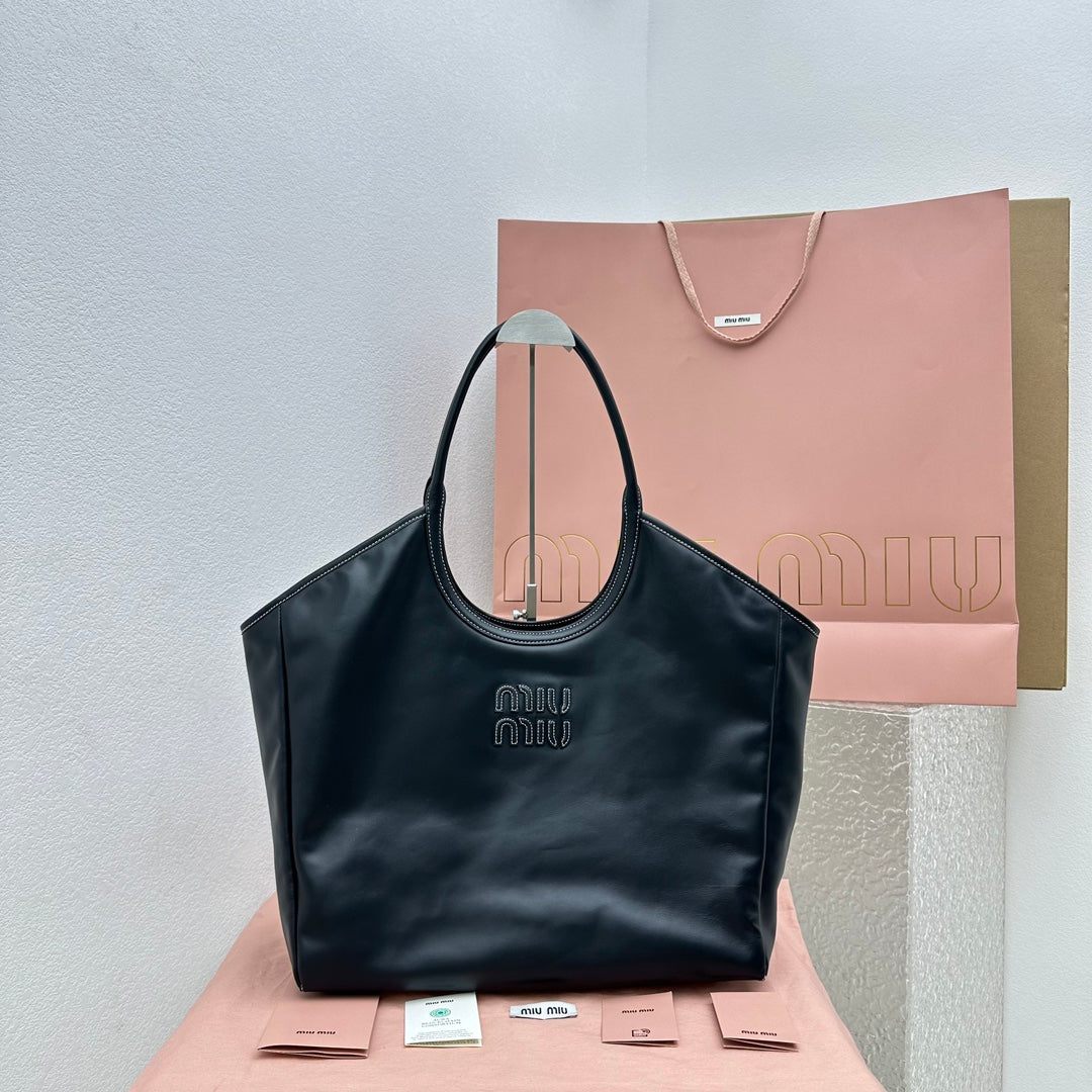 ＭＩ ＭＵ  IVY LEATHER BAG BLACK