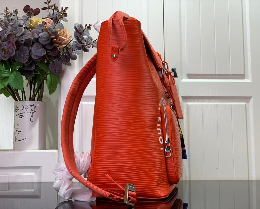 ＬＳ ＶＴＴＯＮ MONTSOURIS BACKPACK RED