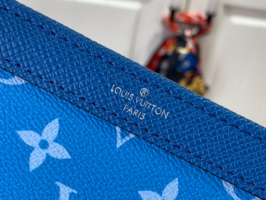 ＬＳ ＶＴＴＯＮ GASTON WEARABLE WALLET BLUE