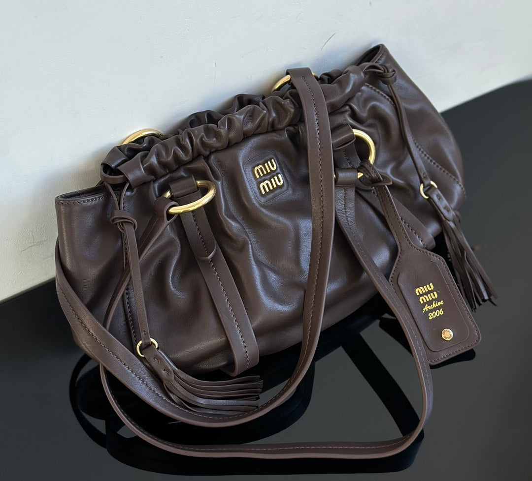 ＭＩ ＭＵ JOIE NAPPA LEATHER BAG BRIARWOOD