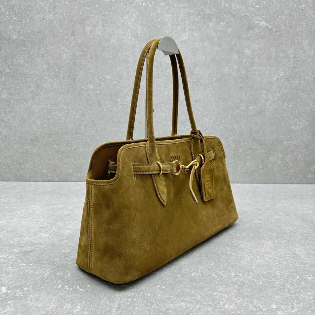 ＭＩ ＭＵ BOW DETAIL SUEDE HANDBAG OLIVE