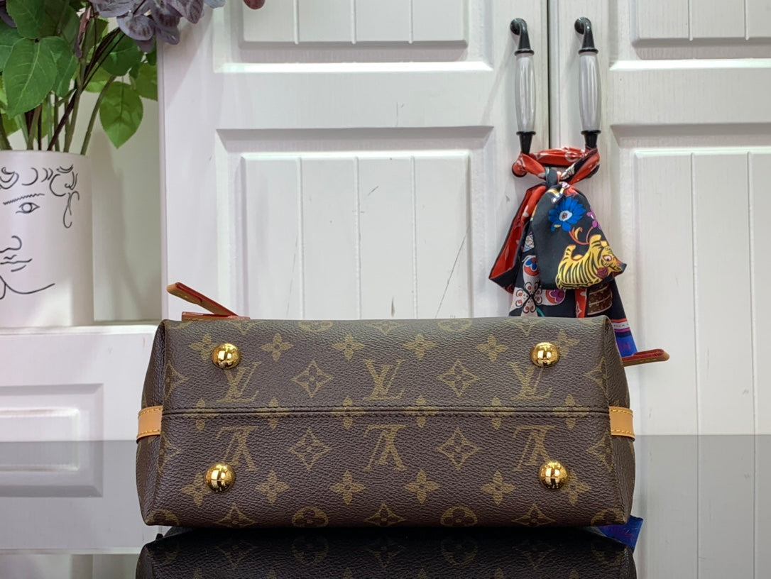 ＬＳ ＶＴＴＯＮ CARRYALL BB