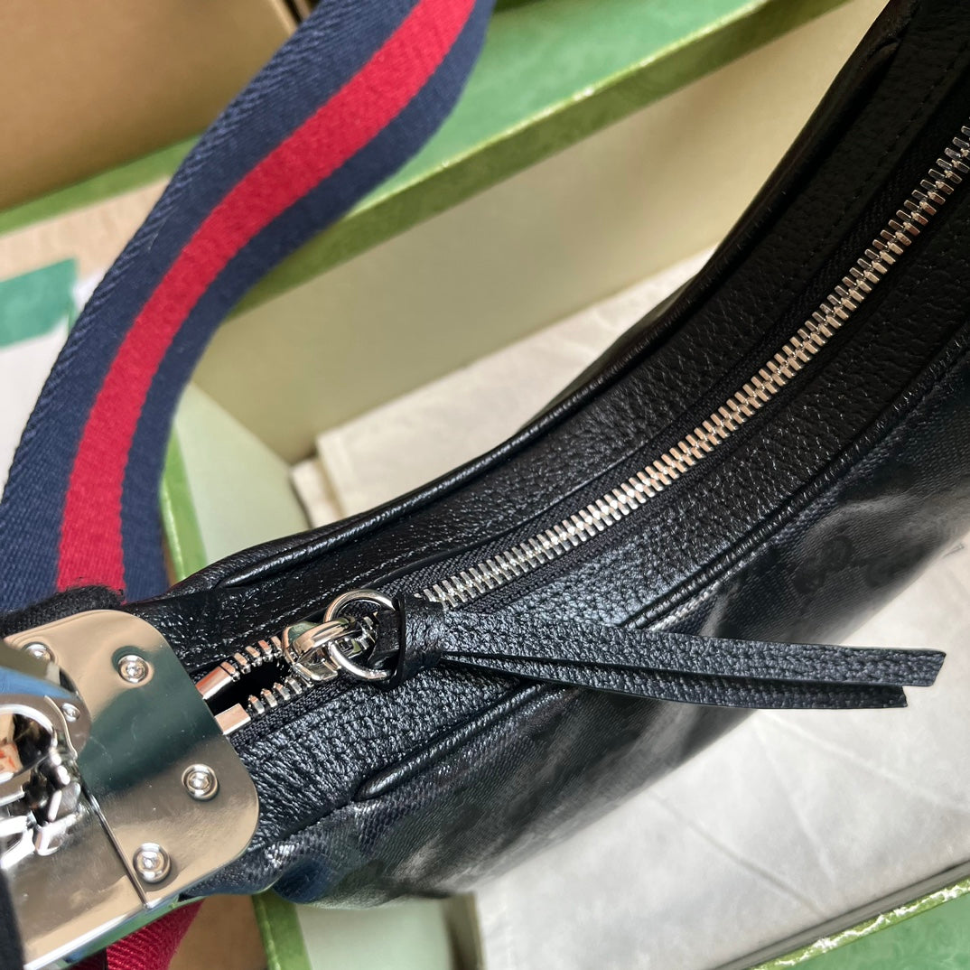 ＧＣＣＩATTACHE SMALL SHOULDER BAG